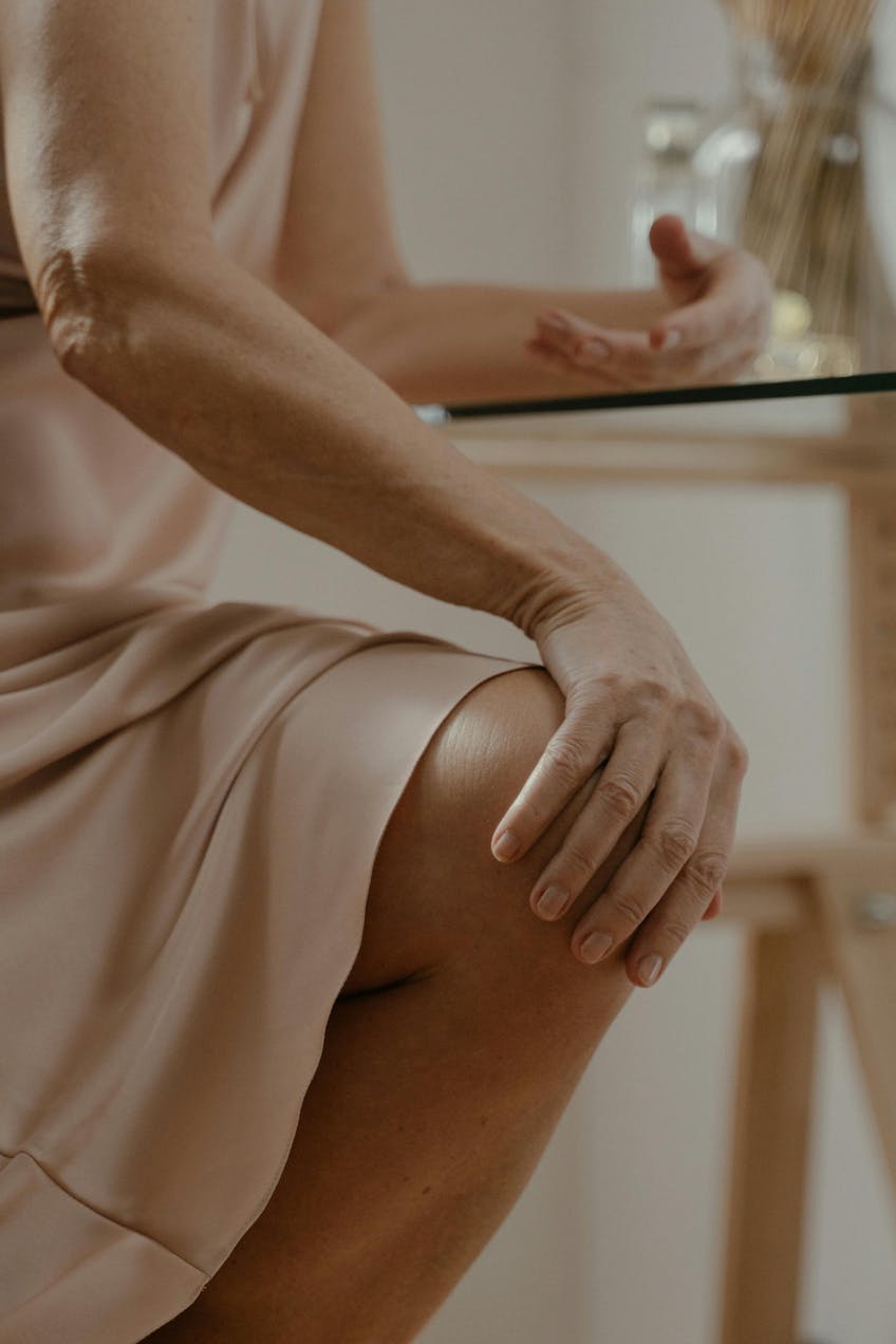 Why Women Experience Joint Pain in Menopause and What Helps Why Women Experience Joint Pain in Menopause and What Helps